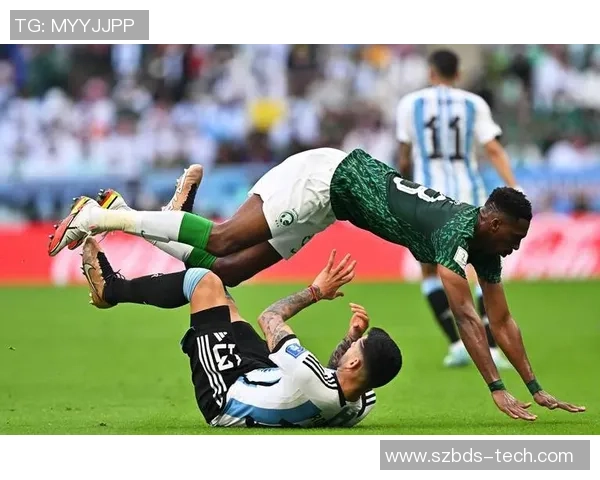 足球CAF杯激战正酣非洲球队争夺荣耀与梦想的舞台 足球CAF杯激战正酣非洲球队争夺荣耀与梦想的舞台